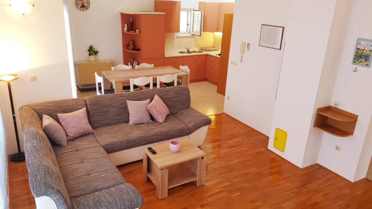Apartments Edita Makarska Eksteriør bilde