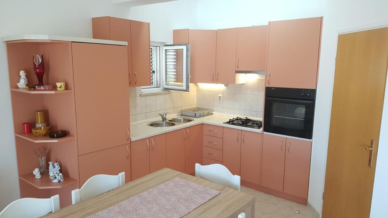 Apartments Edita Makarska Eksteriør bilde