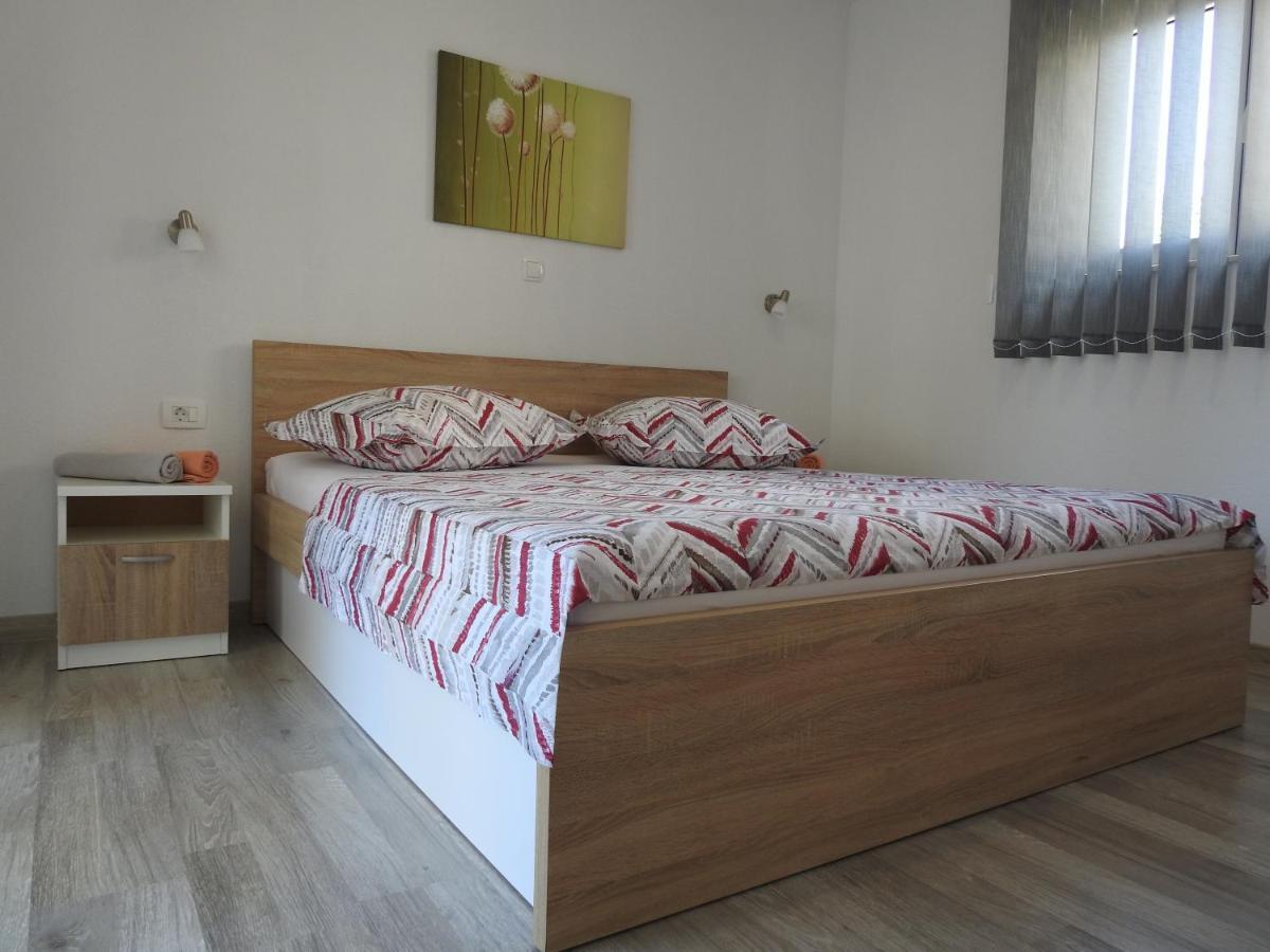 Apartments Edita Makarska Eksteriør bilde